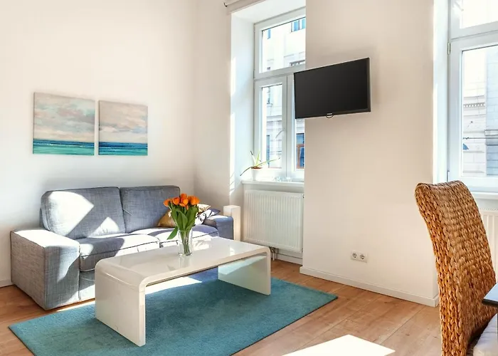 Appartement Luxurious And Bright, 5 Min To Center