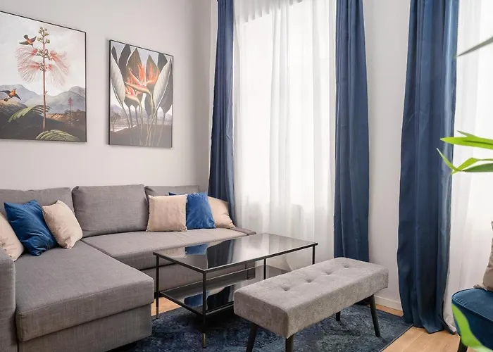Luxurious And Bright, 5 Min To Center Appartement