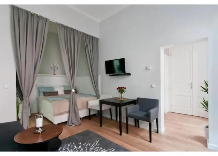 Luxurious And Bright, 5 Min To Center * Vienne