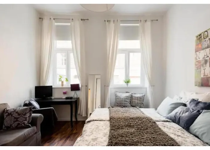 Luxurious And Bright, 5 Min To Center Vienne