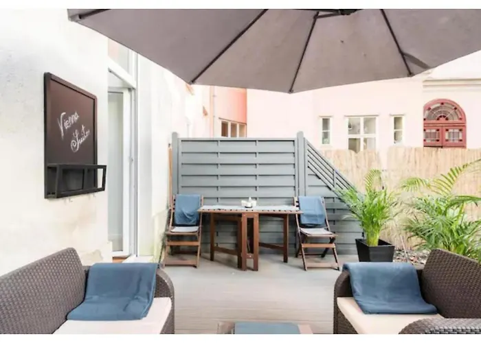 Luxurious And Bright, 5 Min To Center Appartement