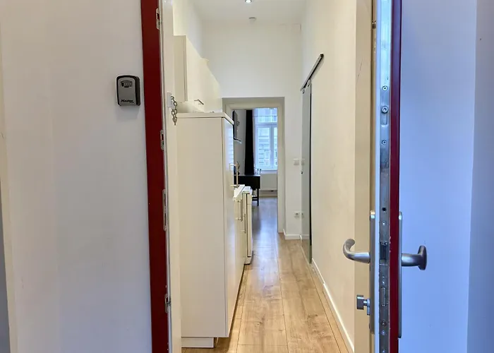 Luxurious And Bright, 5 Min To Center Appartement *